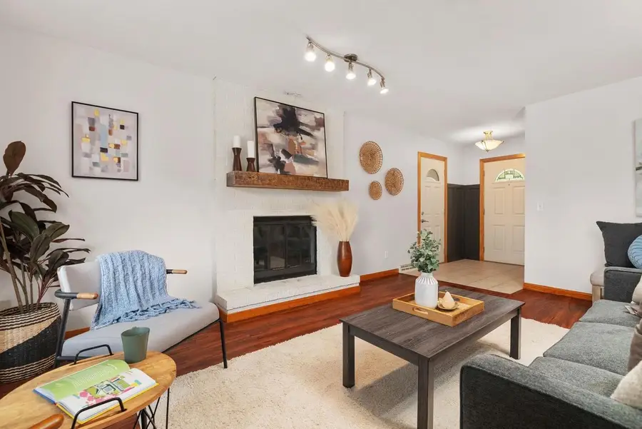 1 Keighley Circle, Madison, WI 53719 - #3