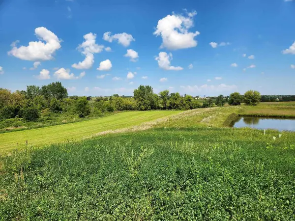 L6 Edward Court, Deforest, WI 53532
