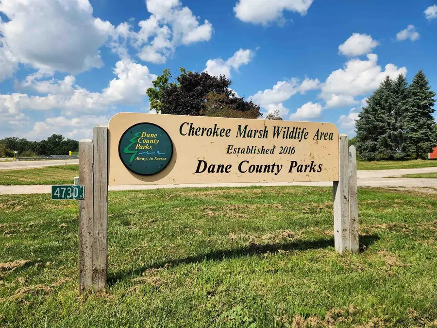 L5 Edward Court, Deforest, WI 53532 - #3
