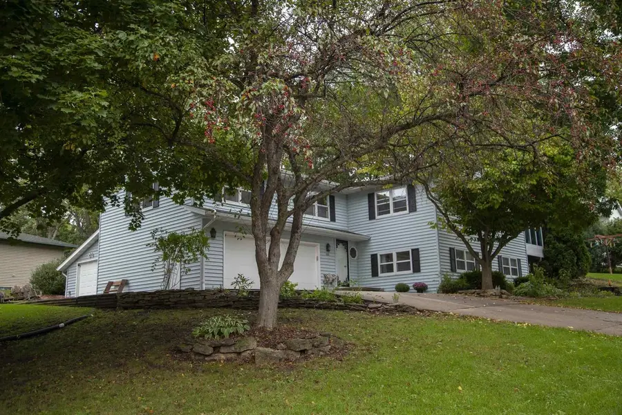 400 Oak Valley Road, Mount Horeb, WI 53572 - #3