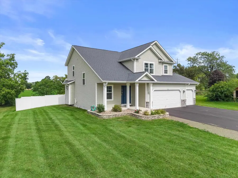 131 W Blackhawk Drive, Fort Atkinson, WI 53538 - #2