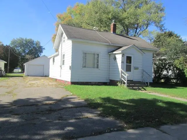 431 13th Ave N, Wisconsin Rapids, WI 54495 - #1