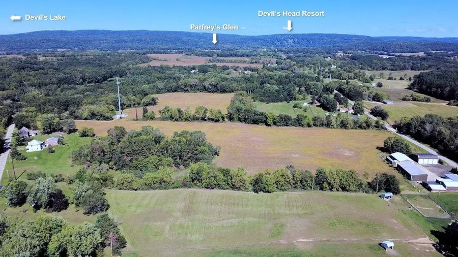 577 Cemetery Street, Merrimac, WI 53561 - #2