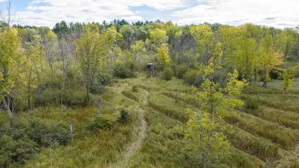 N3403 Ebert Road, New London, WI 54961