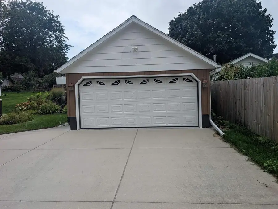 302 Maple Avenue, Clinton, WI 53525 - #2