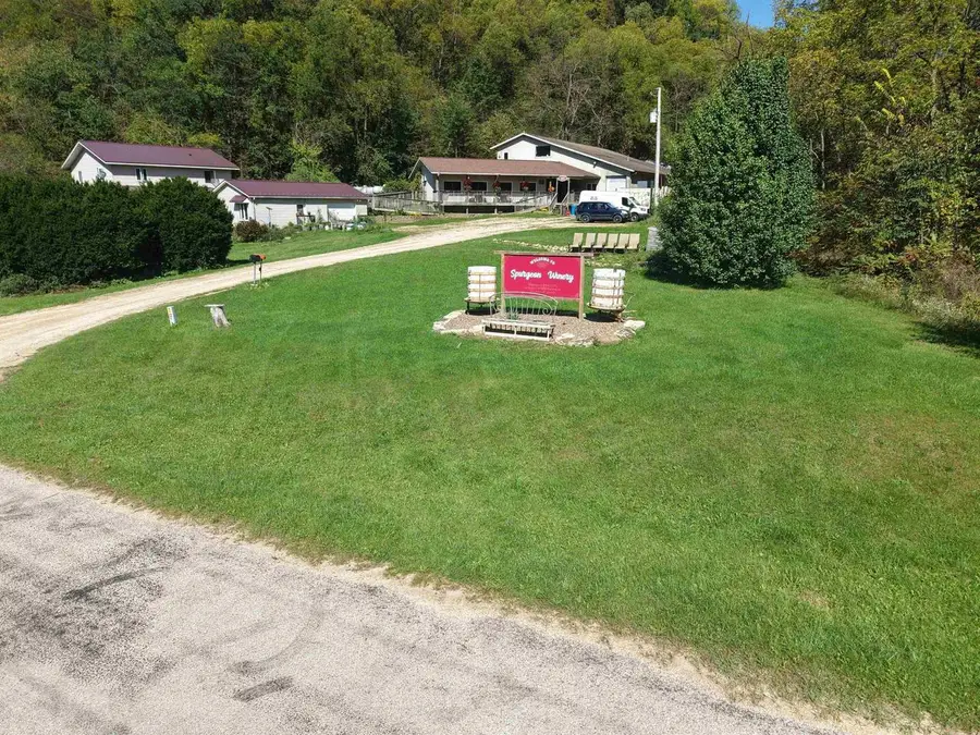 16008 Pine Tree Road, Highland, WI 53543 - #2