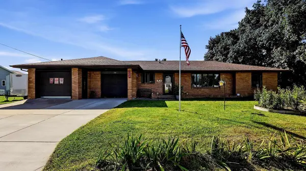 104 E Skelly Street, Cuba City, WI 53807