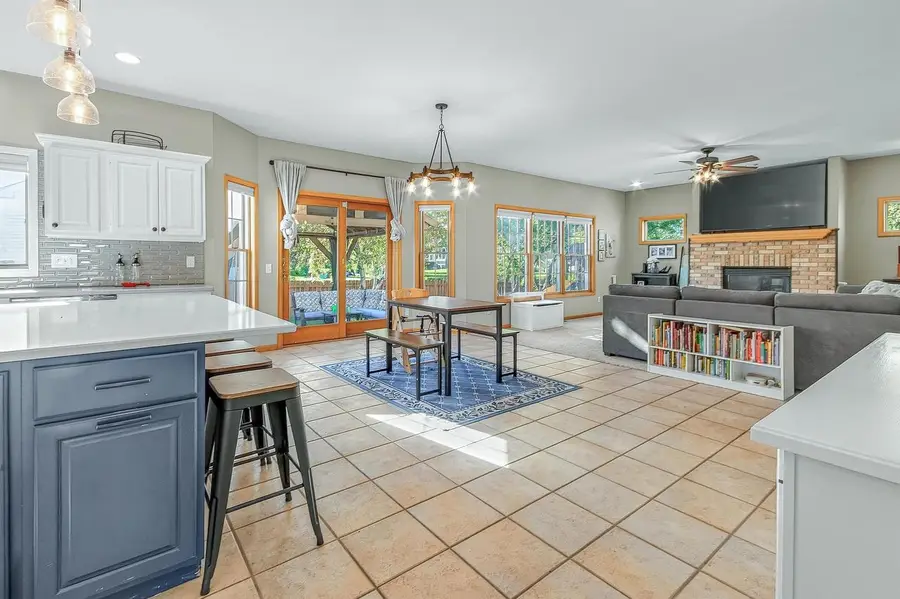 7201 Countrywood Lane, Madison, WI 53719 - #2