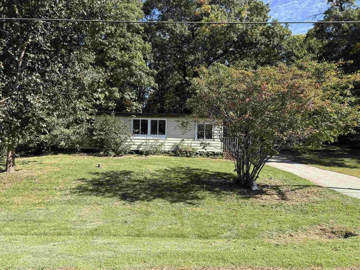 832 W Happy Hollow Road, Janesville, WI 53546 - #1