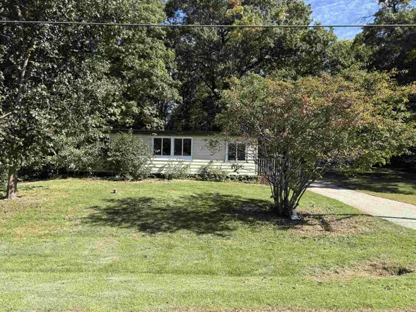 832 W Happy Hollow Road, Janesville, WI 53546