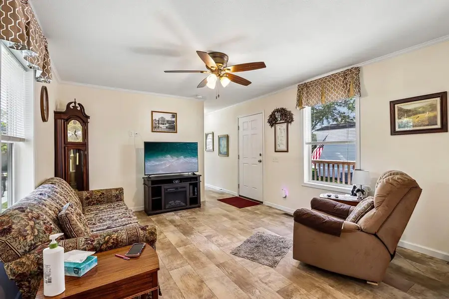 15941 Durand Avenue #4B, Union Grove, WI 53182 - #3