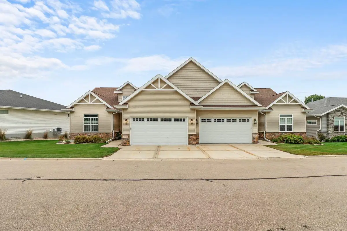 12 Prince Way, Fitchburg, WI 53711 - #1
