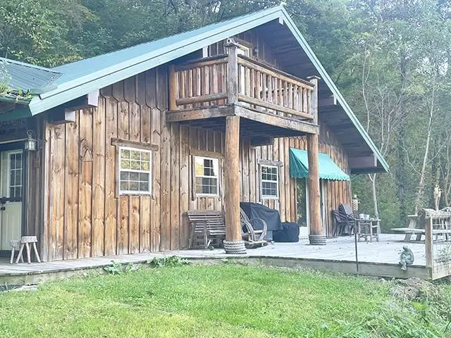 6160 Brewery Hollow Road, Cassville, WI 53806 - #2