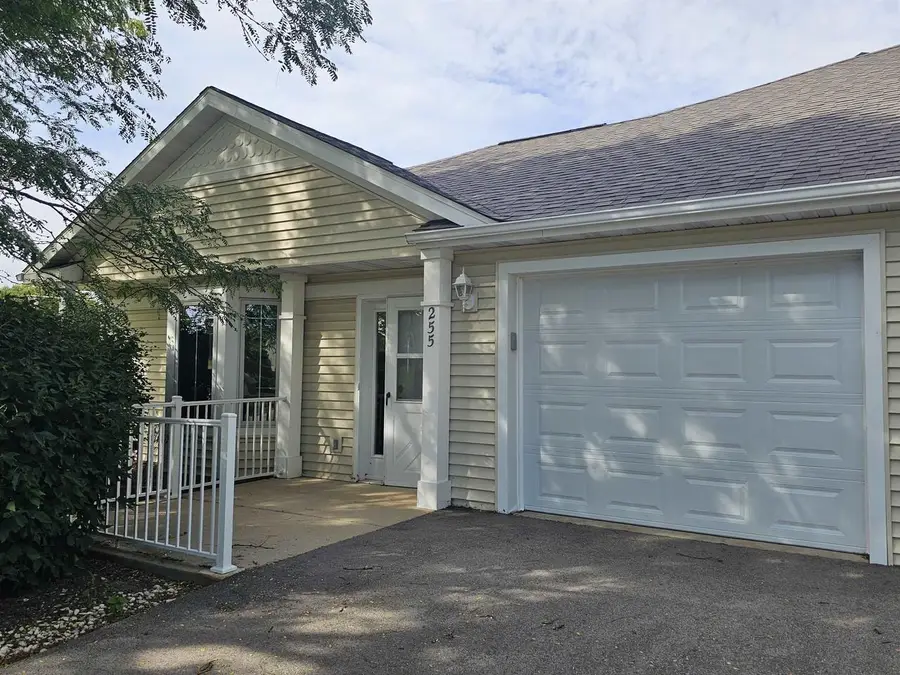 255 Highland Terrace, Waterloo, WI 53594 - #3