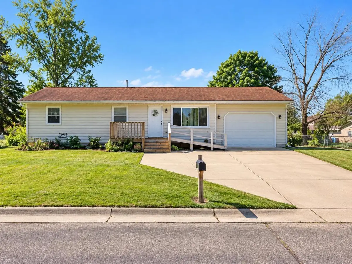 1217 JOSEPHINE Street, Watertown, WI 53098 - #1