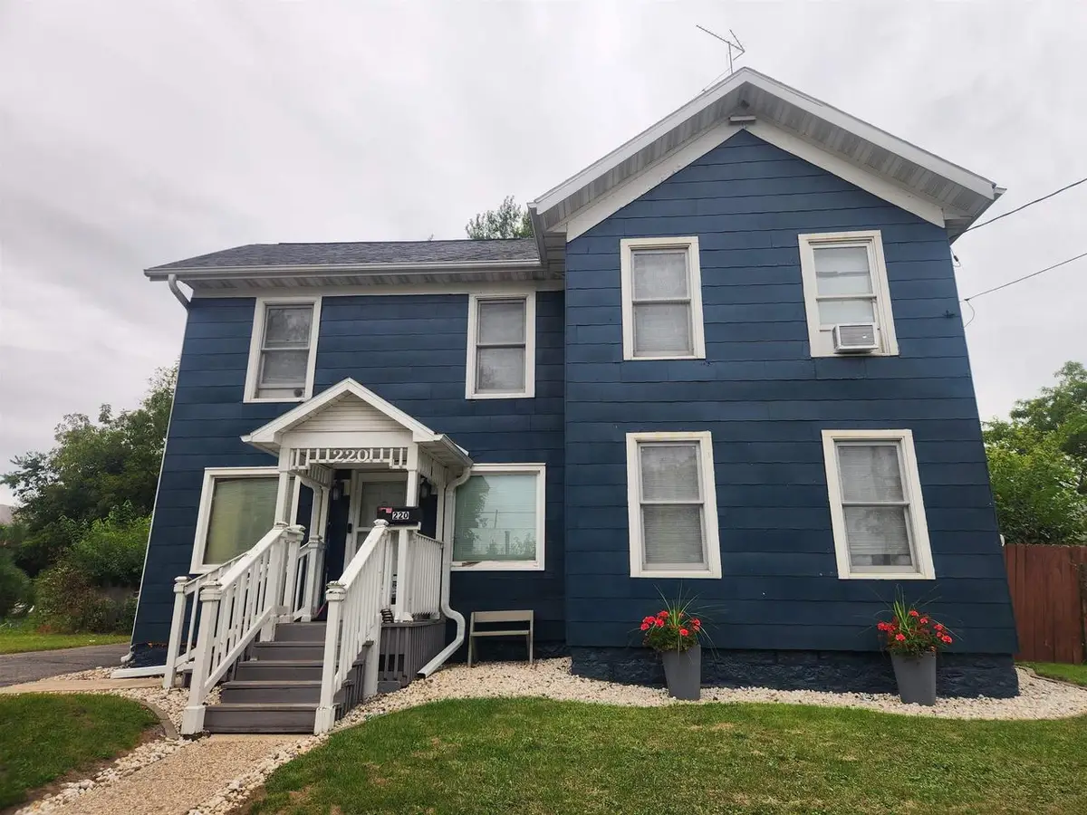 220 Quarry Street, Baraboo, WI 53913 - #1