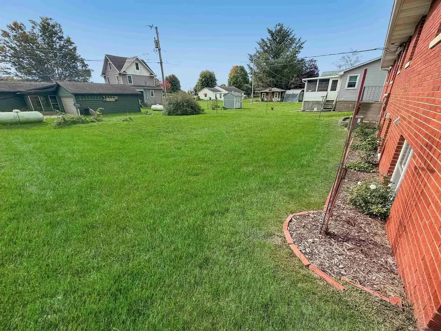 214 E Bluff Street, Cassville, WI 53806 - #3