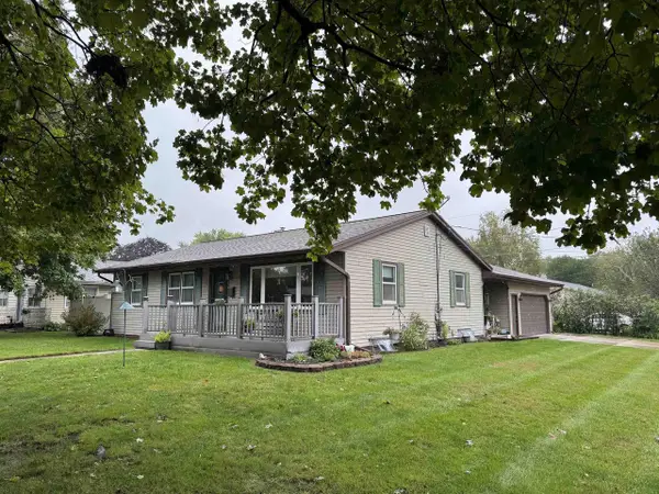 1304 Manor Drive, Janesville, WI 53548