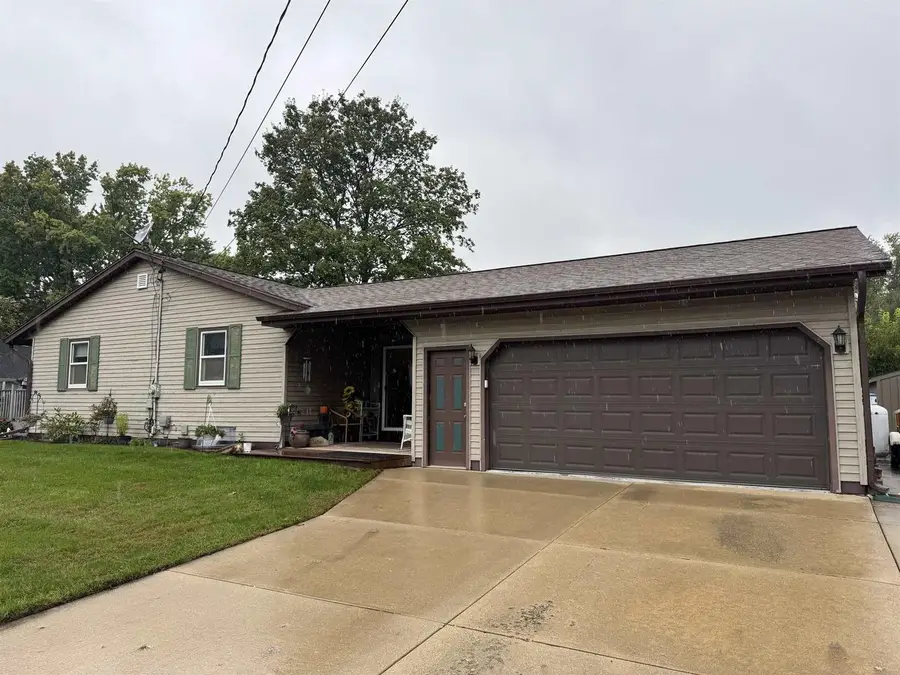 1304 Manor Drive, Janesville, WI 53548 - #2