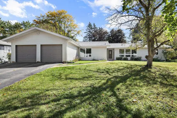 2109-2111 Adderbury Circle, Madison, WI 53711