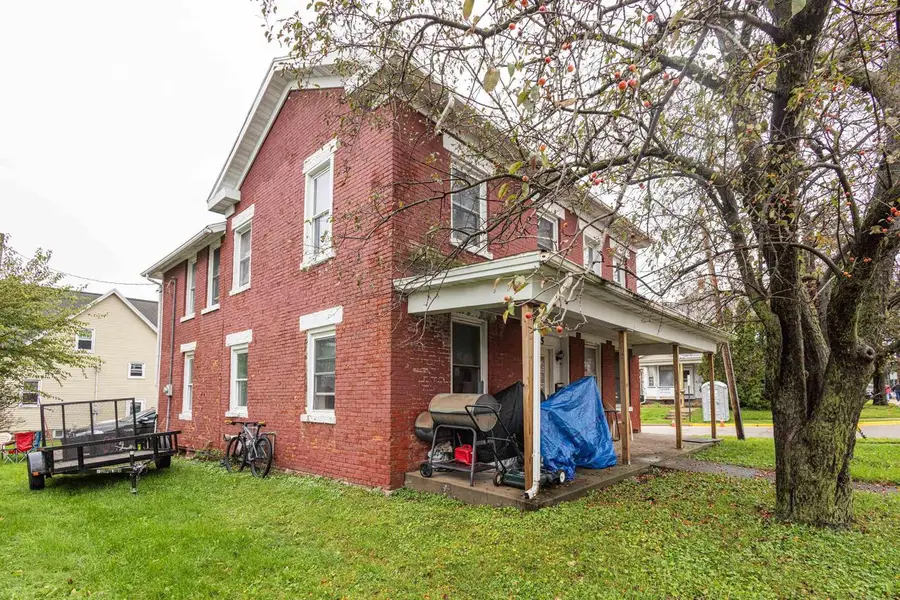95 W Pine Street, Platteville, WI 53818 - #3