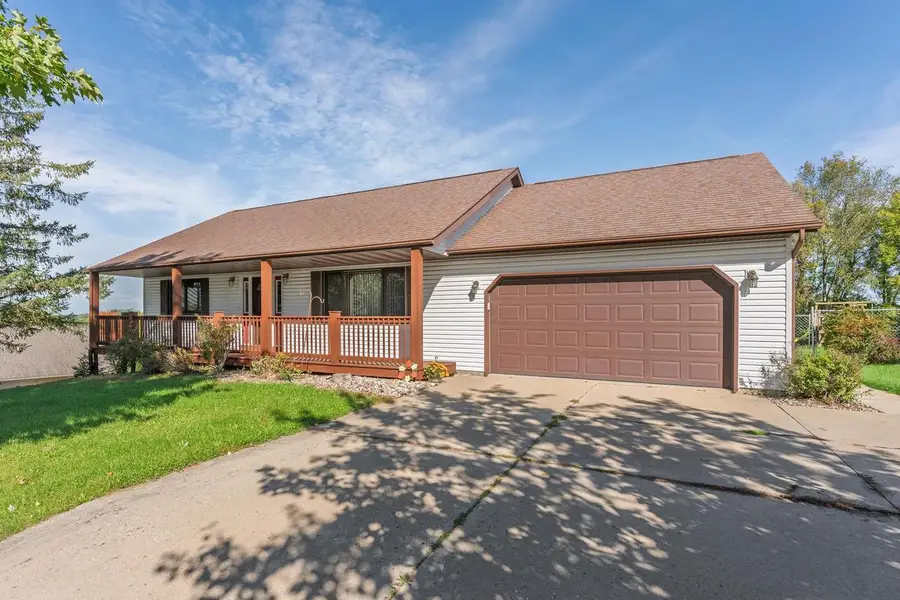 911 19th Street, Reedsburg, WI 53959 - #2
