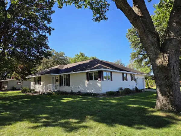 555 N 4th Street, Muscoda, WI 53573