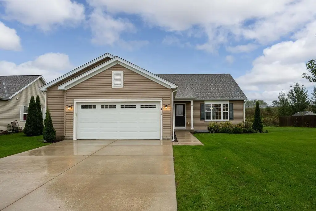 751 S Sugarpine Way, Elkhorn, WI 53121 - #1