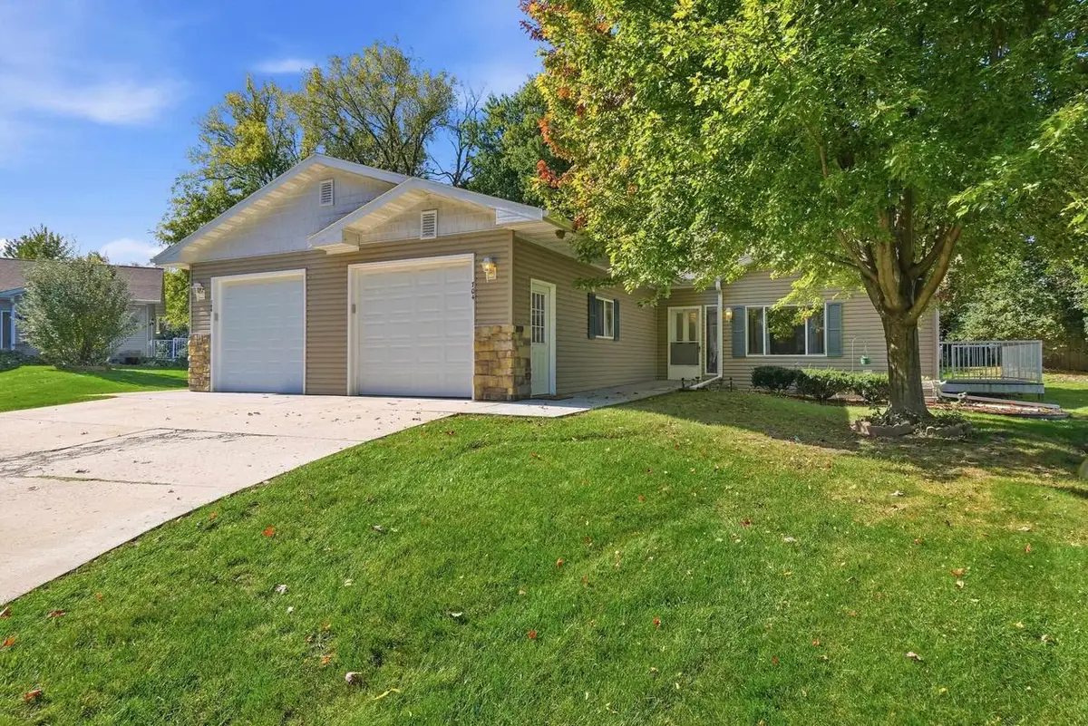 704 Riverview Court, Jefferson, WI 53549 - #1