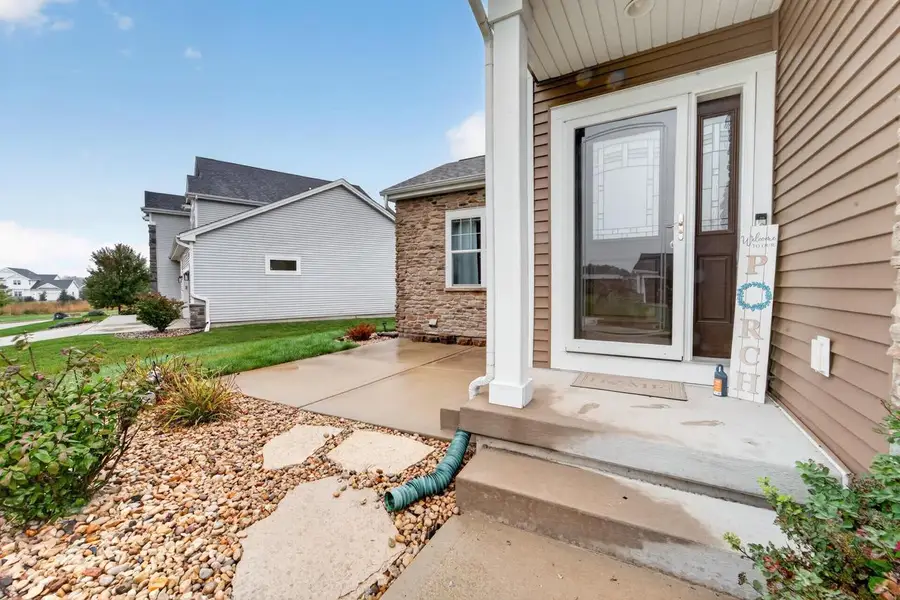 517 Dragon Willow Lane, Middleton, WI 53562 - #2
