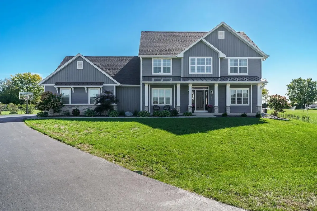 3185 S Jackdaws Drive, Beloit, WI 53511 - #1