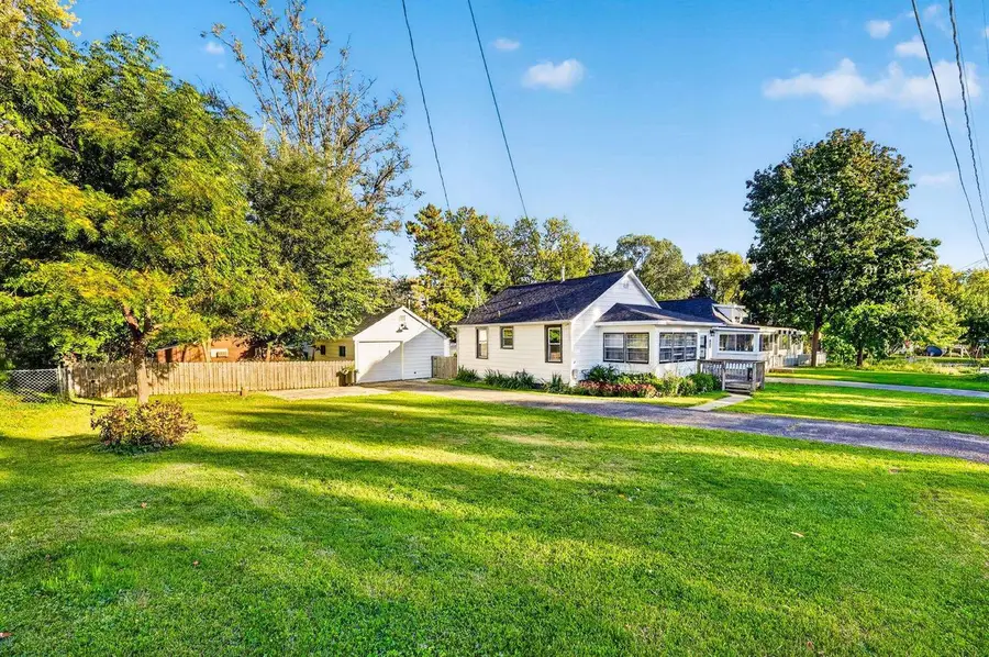 413 Rethke Avenue, Madison, WI 53714 - #3