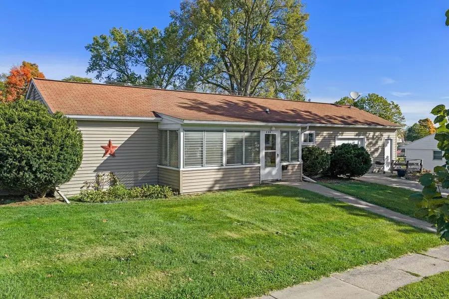 526 Badger Drive, Baraboo, WI 53913 - #2