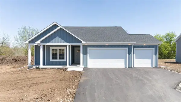 627 Millar Drive, Beloit, WI 53511