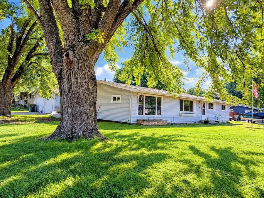404 E Broadway Street, Prairie Du Chien, WI 53821 - #2