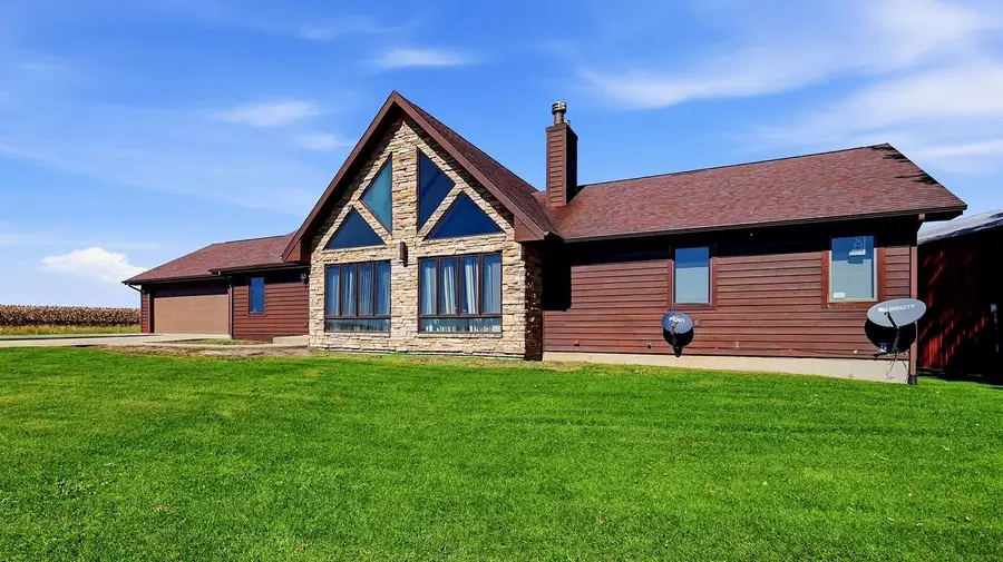 15910 Furnace Hill Road, Darlington, WI 53530 - #3