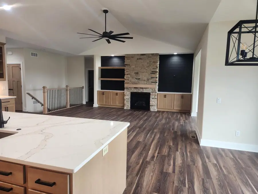 L71 Dolan Avenue, Waunakee, WI 53597 - #3