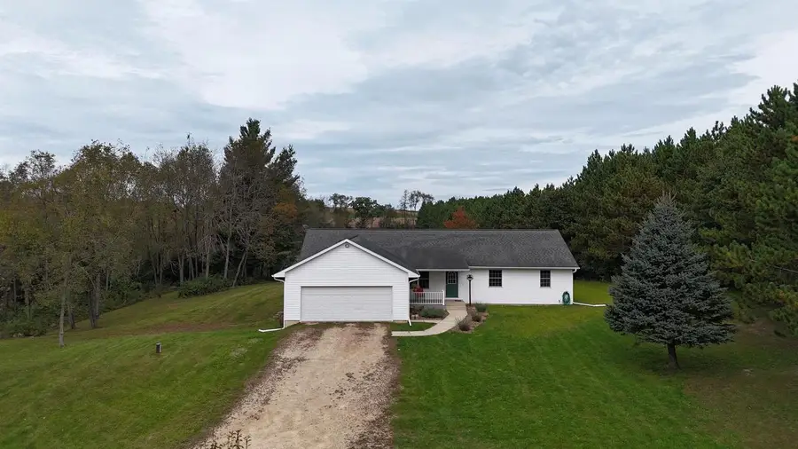 30774 Novel Avenue, Kendall, WI 54638 - #2