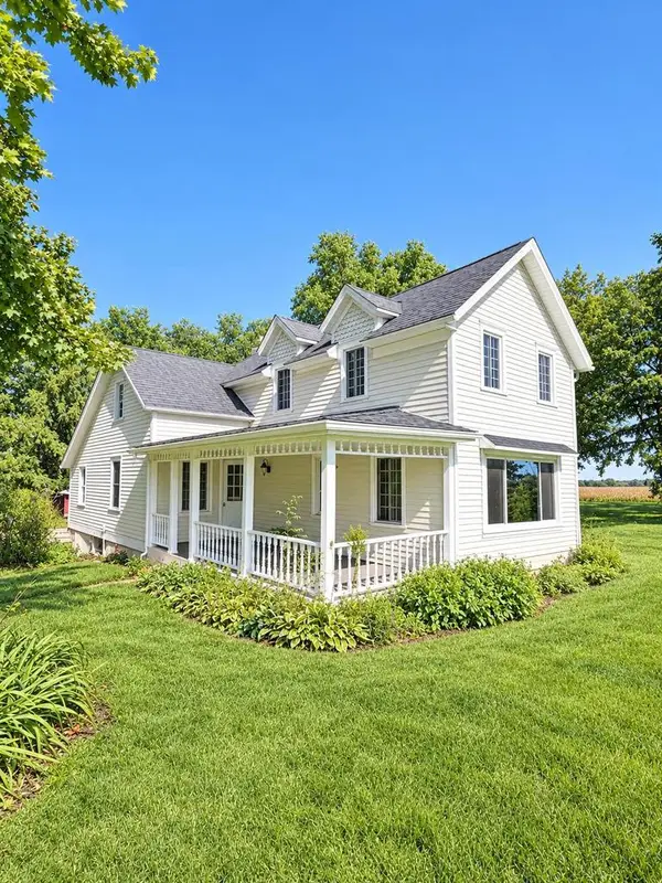 W11676 Pergande Road, Columbus, WI 53925