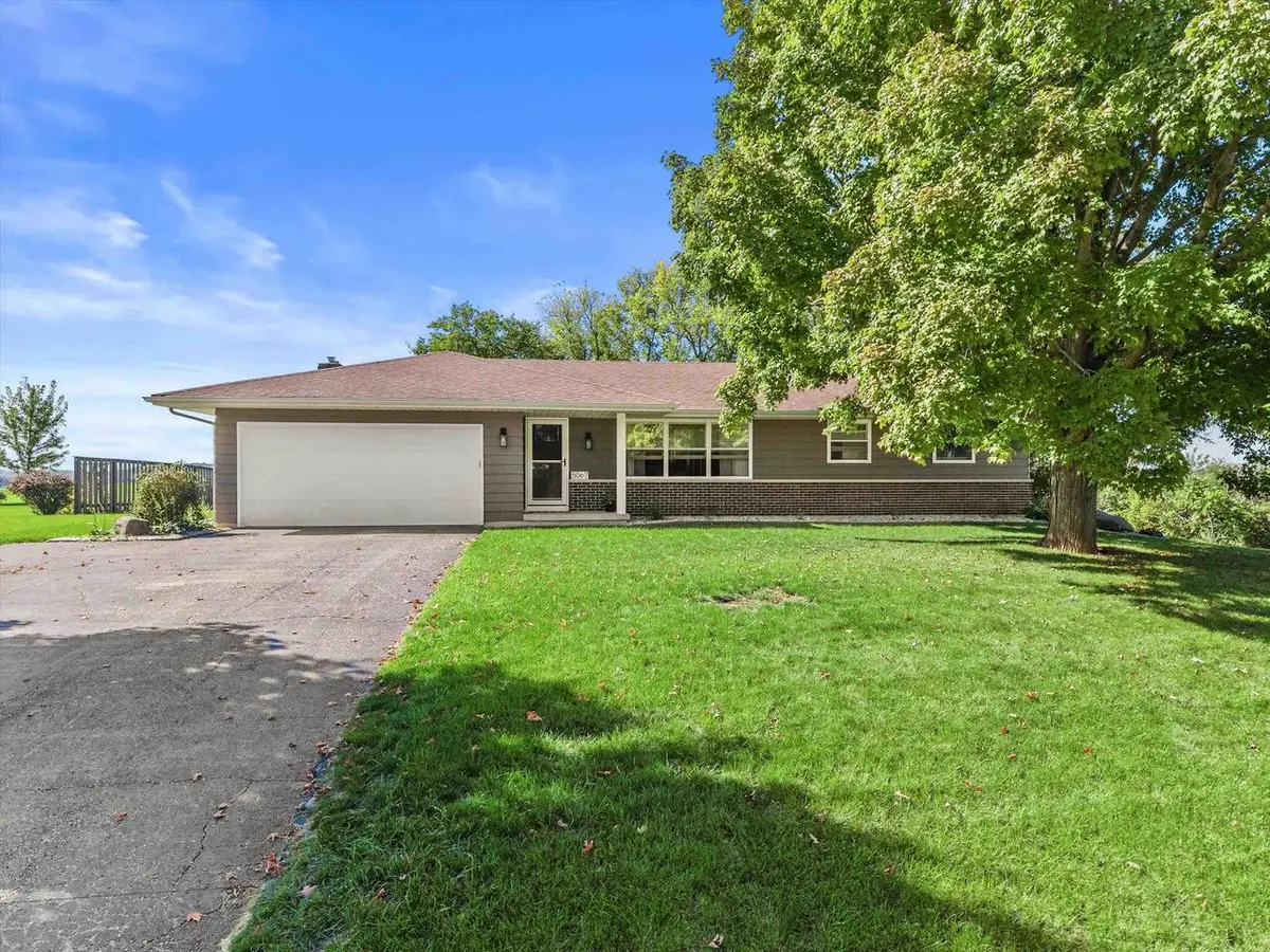 5067 Hardy Trail, Waunakee, WI 53597 - #1