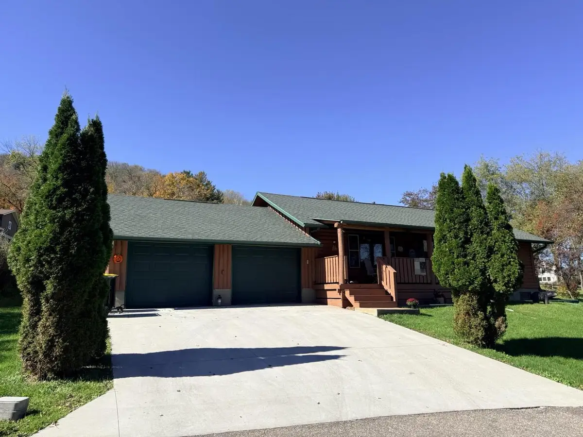 660 N Grove Street, Richland Center, WI 53581 - #1