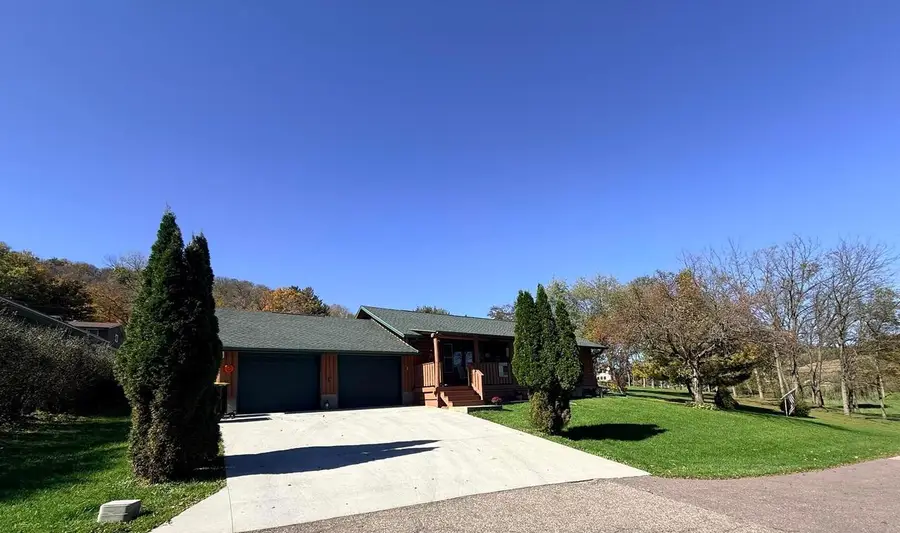660 N Grove Street, Richland Center, WI 53581 - #2