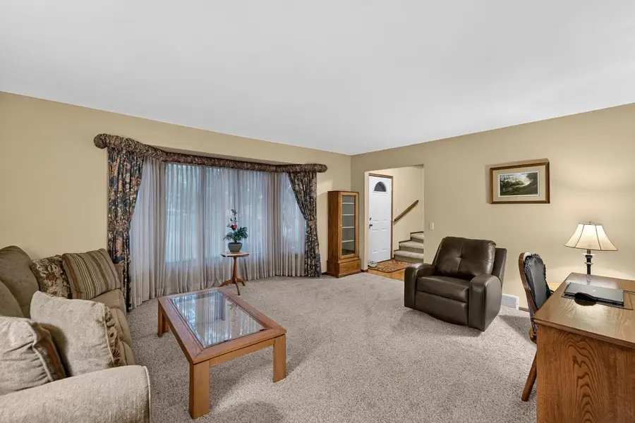 5800 Tall Oaks Road, Fitchburg, WI 53711 - #2