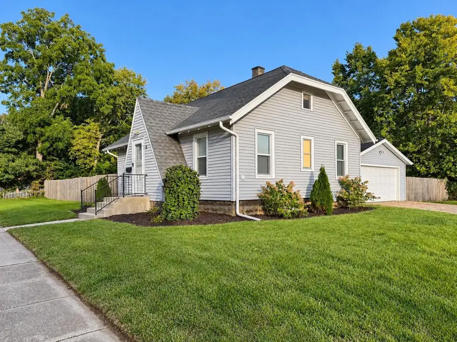 335 Ridgeland Avenue, Beloit, WI 53511 - #2