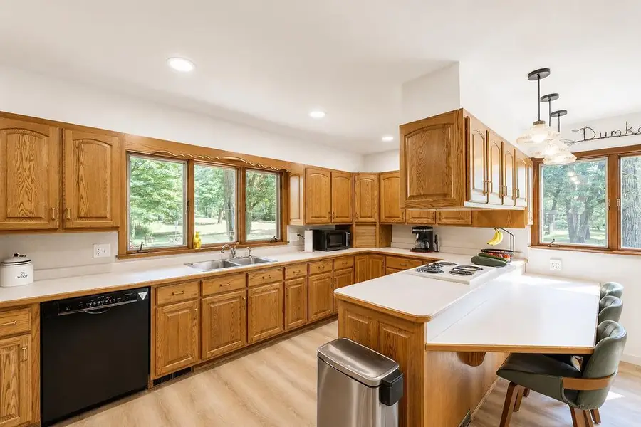 8120 Grove Avenue, Wisconsin Rapids, WI 54494 - #3