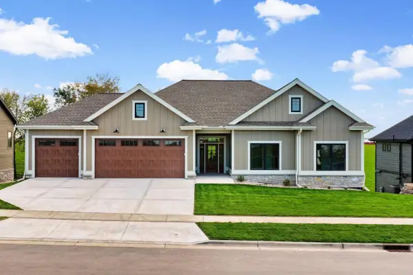 1302 Moll Drive, Waunakee, WI 53597