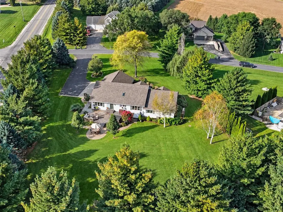 5106 Monarch Circle, Beloit, WI 53511 - #3