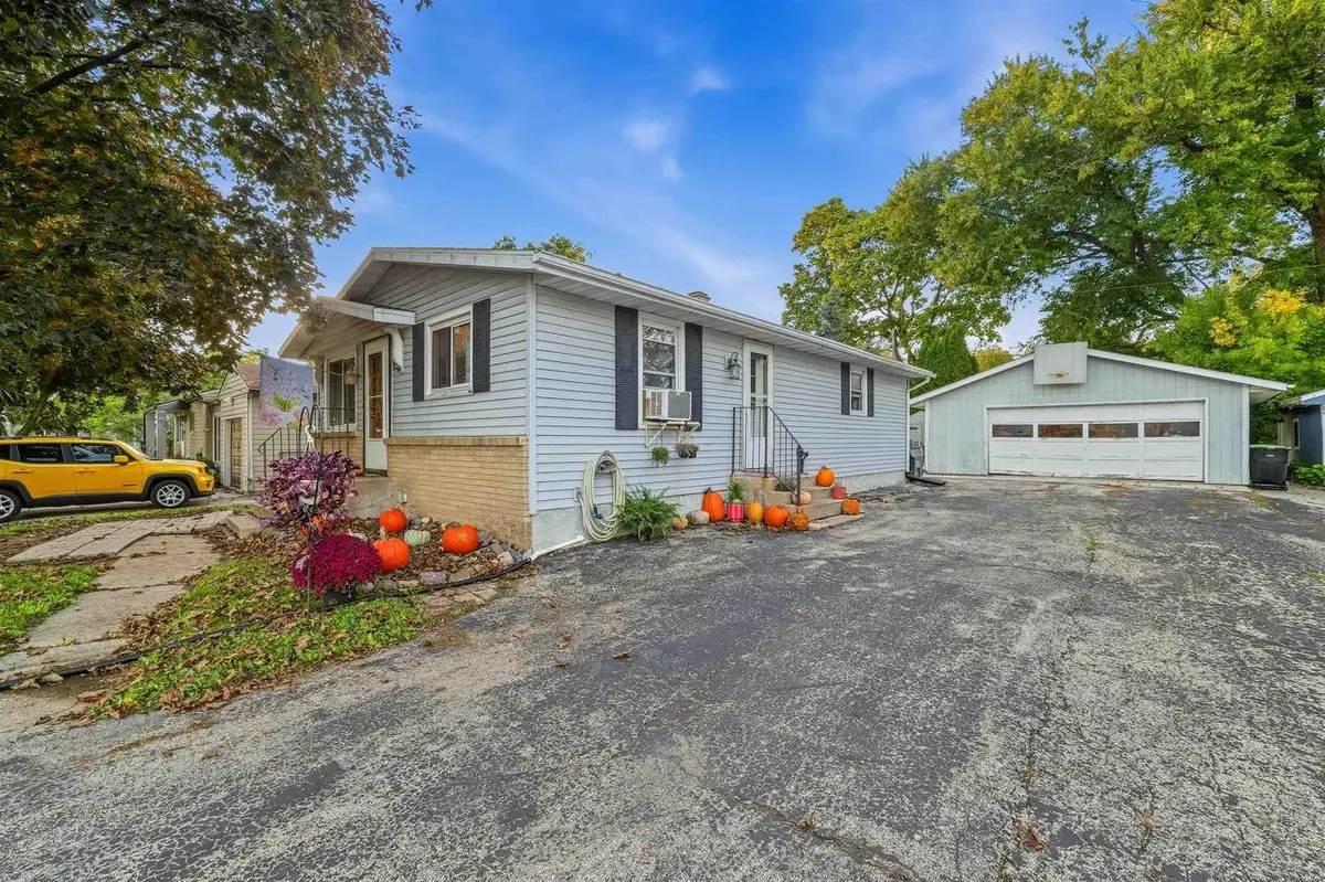 730 S Center Street, Beaver Dam, WI 53916 - #1