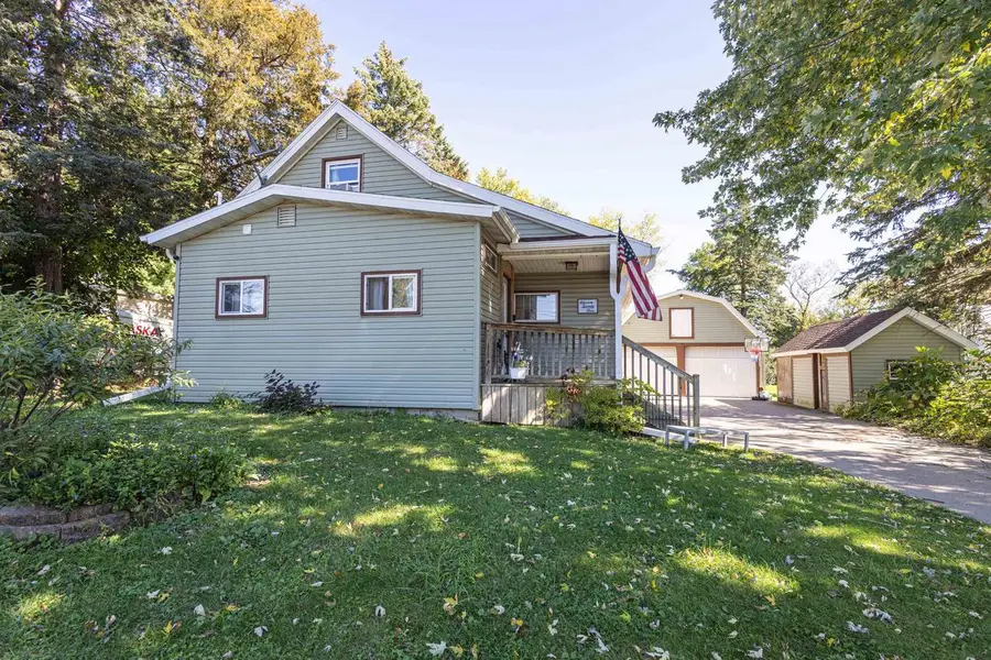 1125 Eastman Street, Platteville, WI 53818 - #2