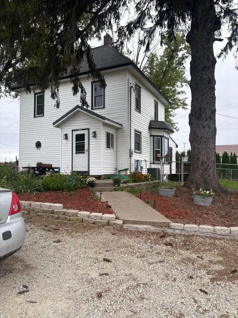 109 S Taylor Street, Mount Hope, WI 53816 - #1
